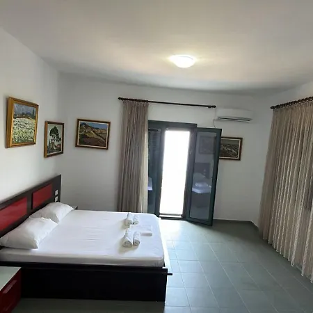 Artisti Radhime Hotel